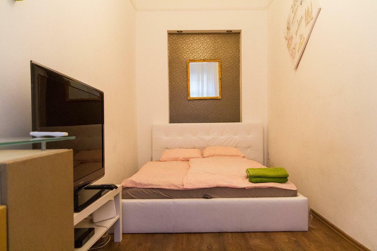 Awesome Apartment Budapest Esterno foto